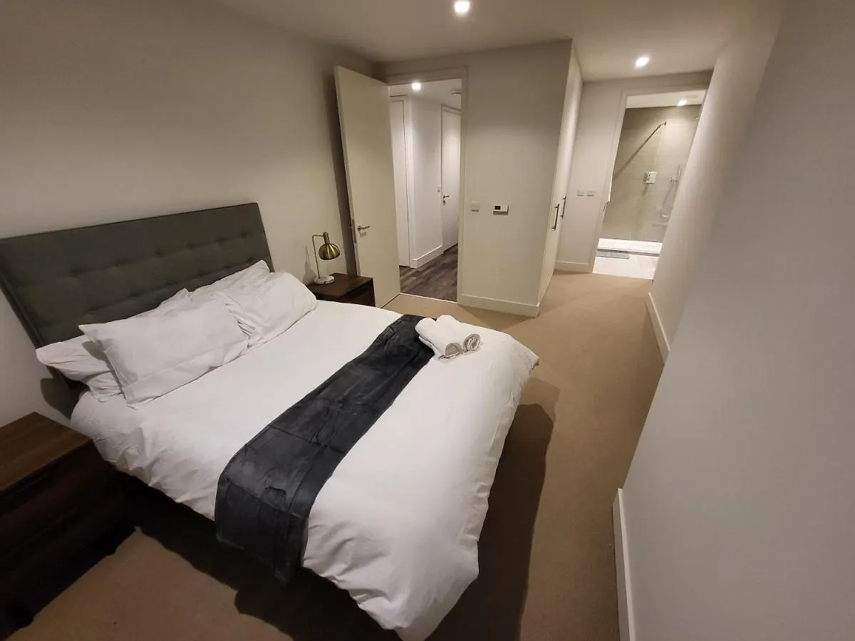 71 Bondway, Parry St, London Sw81Sf Apartment
