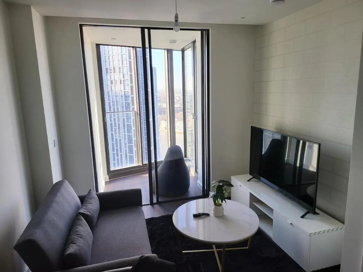 71 Bondway, Parry St, London Sw81Sf Apartment