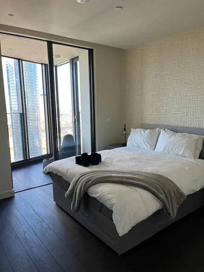 71 Bondway, Parry St, London Sw81Sf Apartment